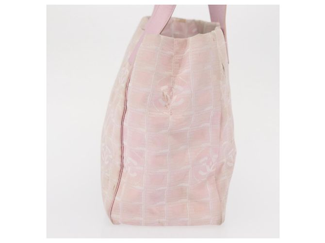 Bolsa Tote de Nylon Média da Linha de Viagem Chanel Rosa - vista 4