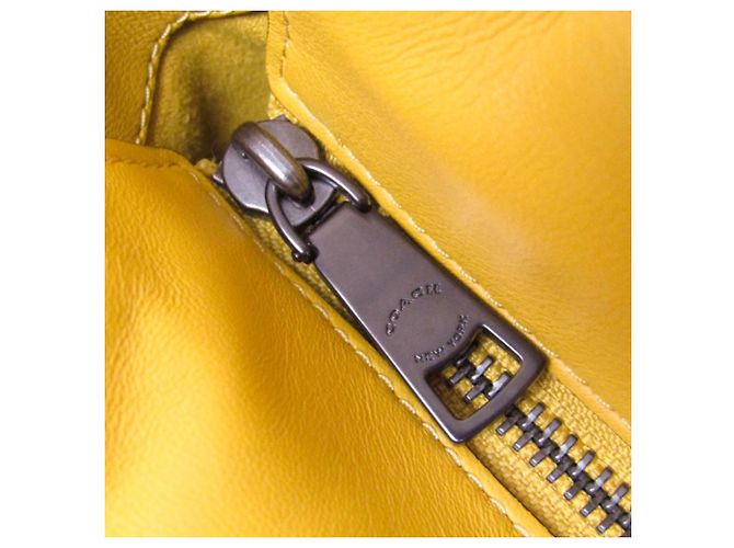 Borsa Tote in Pelle da Donna Coach Pillow Tote CE722 Giallo - vista 12