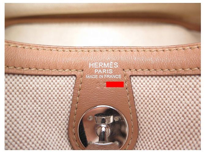 Hermès BORSA HERMES LINDY 30 2008 IN CANVAS E PELLE SWIFT BEIGE - vista 13