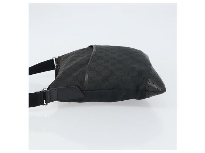 Gucci Zip Messenger Bag GG Canvas mit perforiertem Leder mittel Schwarz - Ansicht 4