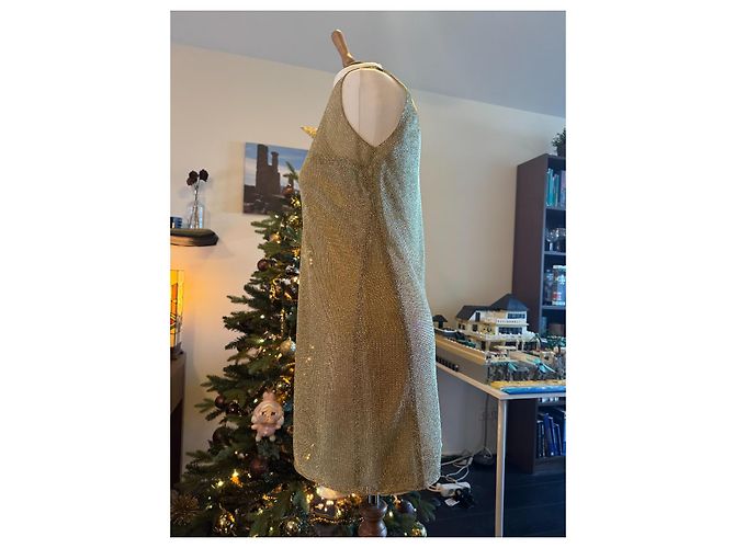 Prada Kleid aus goldenem Metallic-Acetat-Strick - Ansicht 9