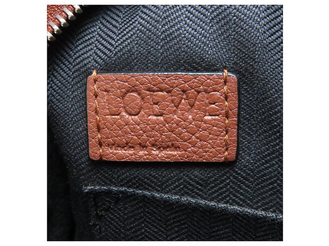 Borsa a Spalla Anagram Loewe Marrone - vista 6