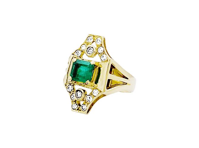 Autre Marque Anello in oro giallo, smeraldo e diamanti. - vista 2
