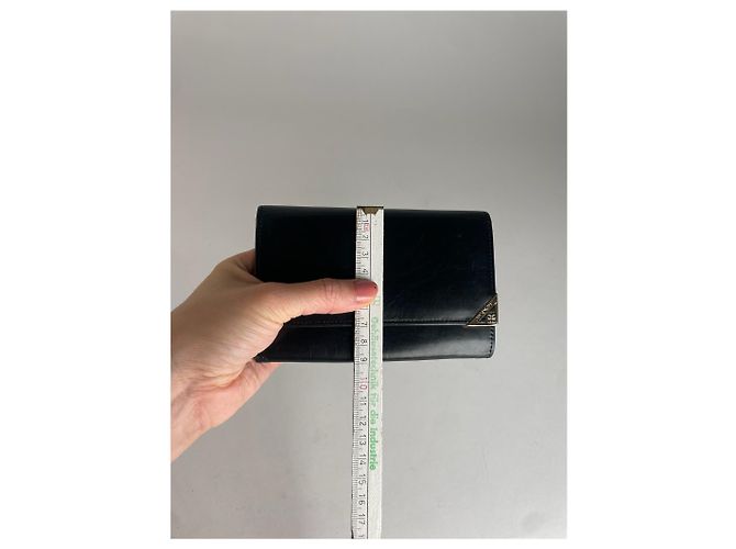 Vintage Givenchy Leather Wallet Black - view 8