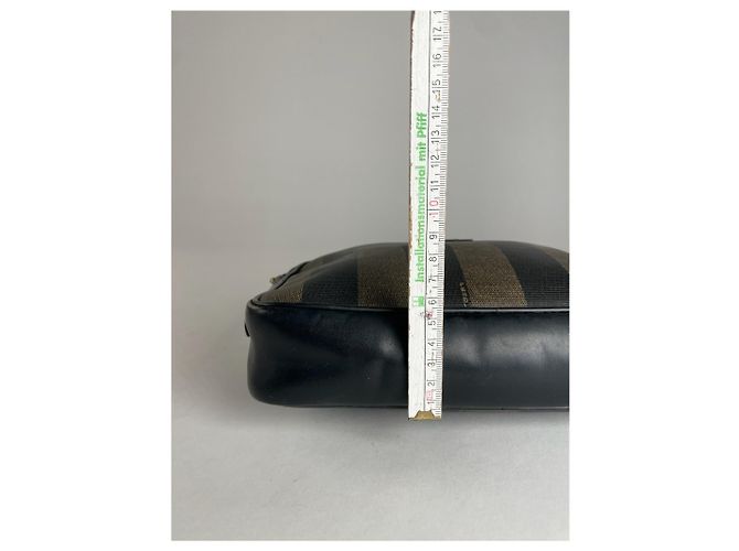 Clutch in pelle a righe vintage Fendi nero e marrone - vista 9