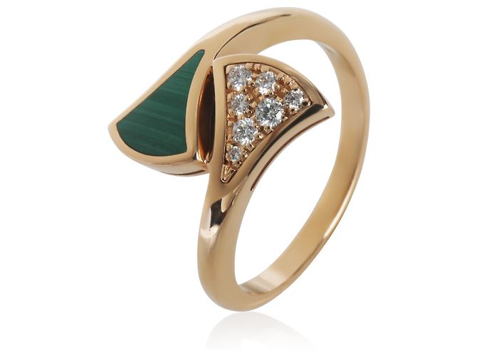 Bulgari Anello Diva's Dream in oro rosa, malachite e diamanti BVLGARI - vista 2