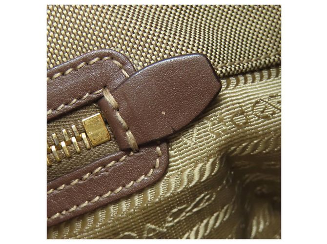 Borsa a mano in tela marrone Prada - vista 11