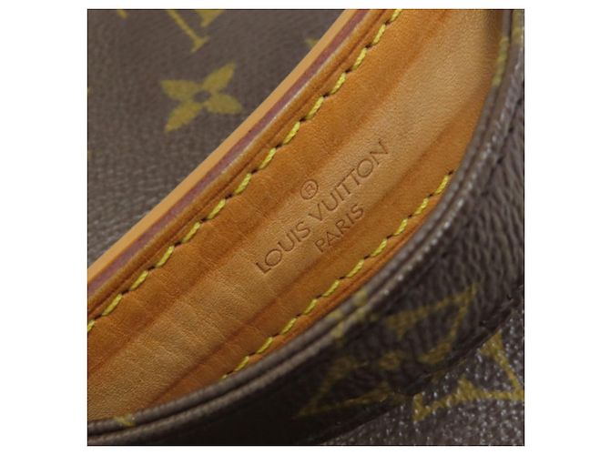 Louis Vuitton M45236 Amazon Shoulder Bag Monogram - view 18