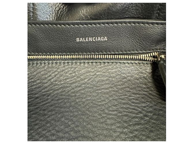 Borsa BALENCIAGA Everyday XXS nera Nero - vista 13