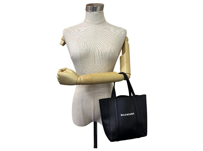 Borsa BALENCIAGA Everyday XXS nera Nero - vista 14