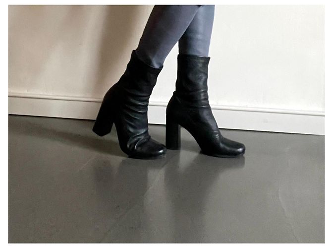 Botas negras Uterque de cuero elástico talla 38 Negro - vista 5