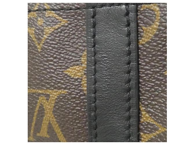 Sac à épaule Mini Polochon Monogram Solar Ray de Louis Vuitton Marron - vue 4
