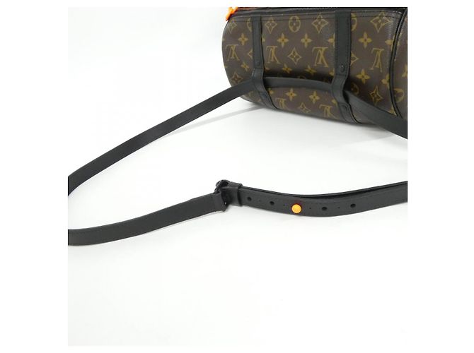 Sac à épaule Mini Polochon Monogram Solar Ray de Louis Vuitton Marron - vue 6