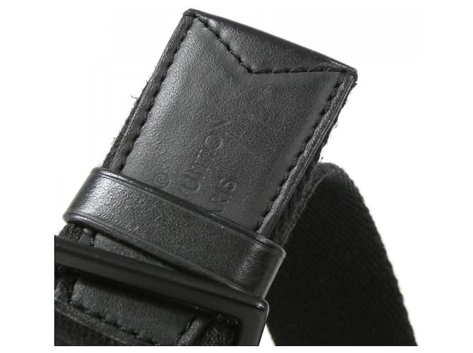 Borsa a spalla Louis Vuitton LV Aerogram Takeoff in pelle di vitello Nero - vista 9