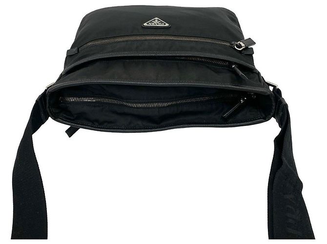 Schultertasche aus Nylon und Saffiano-Leder mit Prada-Dreieckslogo Schwarz - Ansicht 5