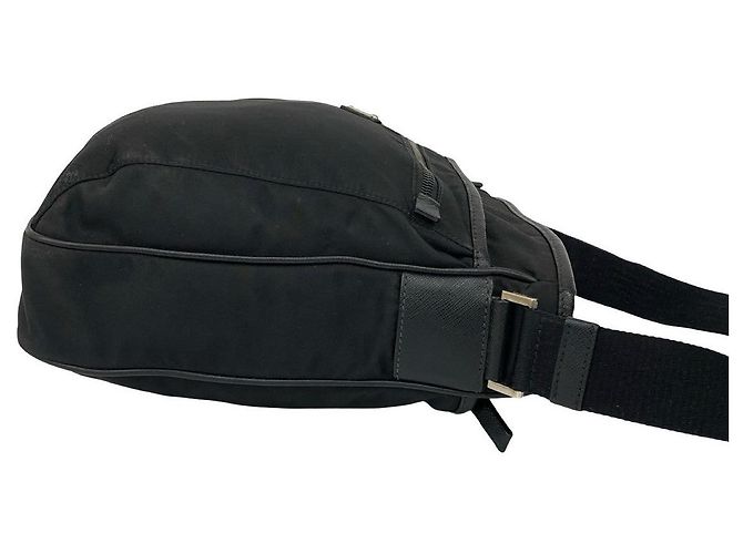 Schultertasche aus Nylon und Saffiano-Leder mit Prada-Dreieckslogo Schwarz - Ansicht 7