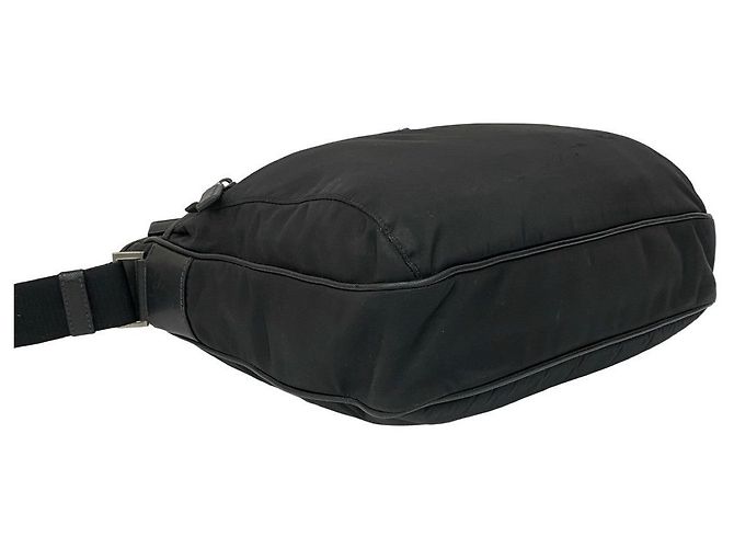 Schultertasche aus Nylon und Saffiano-Leder mit Prada-Dreieckslogo Schwarz - Ansicht 8