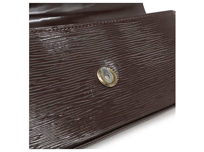 Clutch Epi Elettrico Pochette Sobe Louis Vuitton Marrone - vista 7