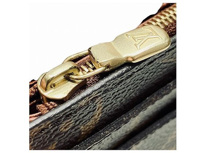 Portafoglio Lungo Monogramma Sarah di Louis Vuitton Marrone - vista 6