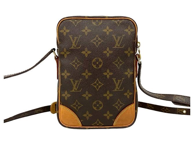 Mini borsa a spalla in pelle Monogram Amazon di Louis Vuitton Marrone - vista 4