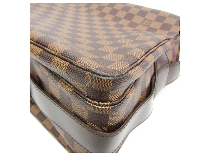 Naviglio Bolsos de Hombro de Lona Monogram Marrón Louis Vuitton Castaño - vista 4