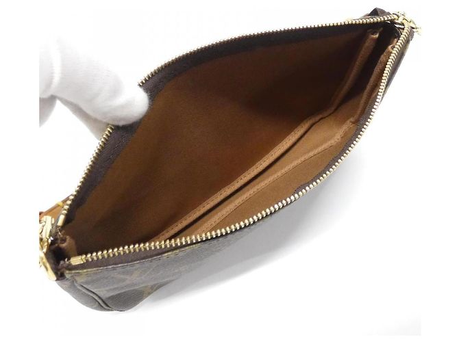 Pochette Accesorios Monograma Louis Vuitton Castaño - vista 5