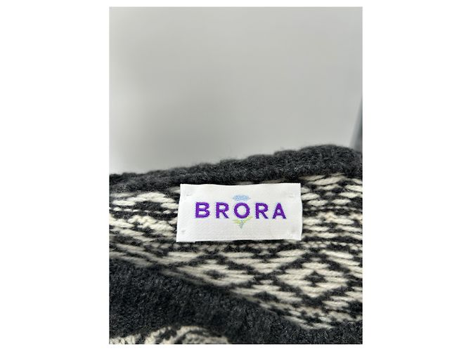 Autre Marque Pull en laine gris BRORA - vue 5