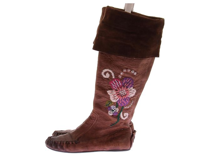 Botines Miu Miu de cuero marrón Castaño - vista 3