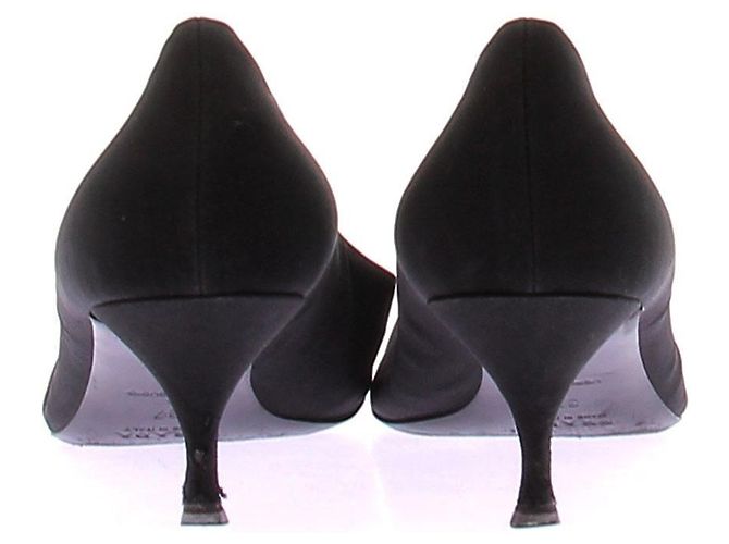 Décolleté Prada in pelle nera taglia 37 Nero - vista 5