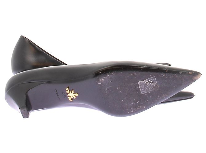 Prada Lackleder-Pumps mit floralem Applikation Schwarz - Ansicht 7