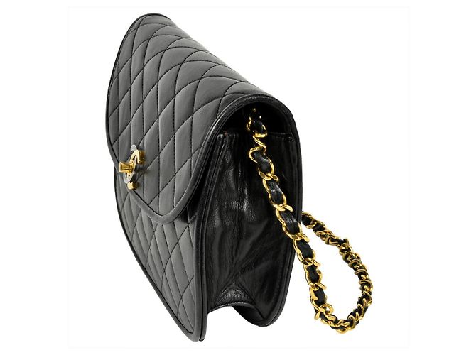 Borsa a Spalla Chanel Matelassé con Catena Nero - vista 3