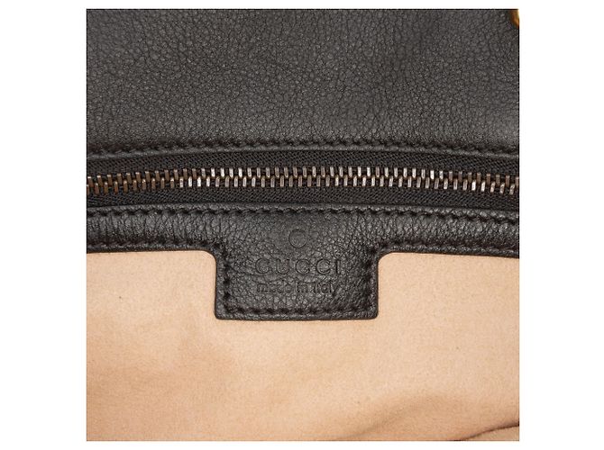 Borsa a secchiello convertibile in pelle di vitello nera Gucci Bamboo Diana piccola - vista 5