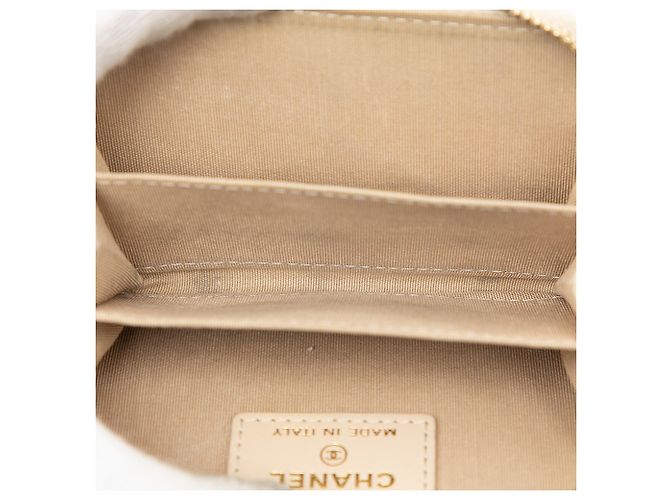 Porta-moedas com zíper Chanel 19 em pele de cordeiro acolchoada bege - vista 4