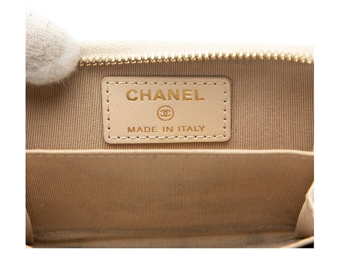 Porta-moedas com zíper Chanel 19 em pele de cordeiro acolchoada bege - vista 5