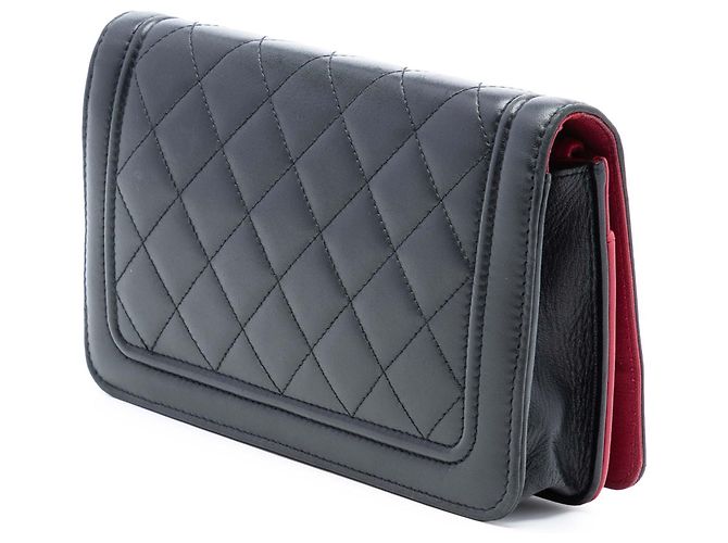 Wallet On Chain Chanel Schwarze CC gesteppte Lammleder Geldbörse mit Kette - Ansicht 2