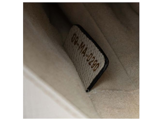 Sac Saddle en cuir de veau grainé blanc Dior - vue 6