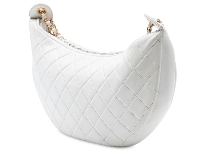Chanel Hobo Todo Sobre Cadenas en Cordero Blanco - vista 2