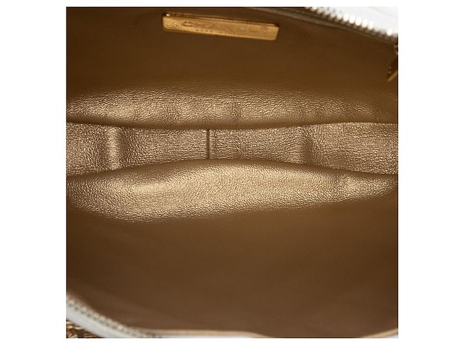 Chanel Hobo Todo Sobre Cadenas en Cordero Blanco - vista 4