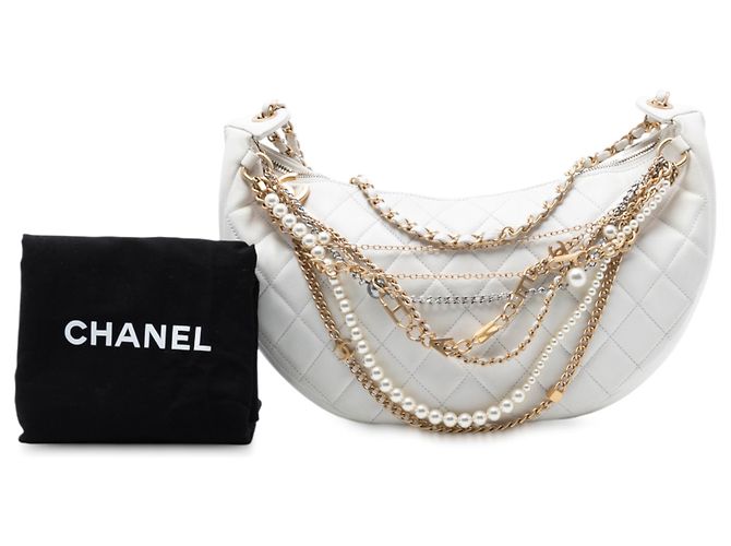 Chanel Hobo Todo Sobre Cadenas en Cordero Blanco - vista 8