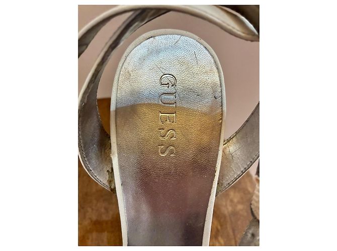 Sandali con tacco Guess in pelle bianco e argento 40 - vista 5