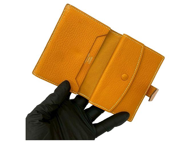 Tarjetero Mini Chevre Béarn de Hermès Amarillo - vista 8