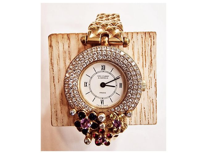 Van Cleef & Arpels Relógio de 18k cravejado de diamantes e safiras Dourado - vista 2