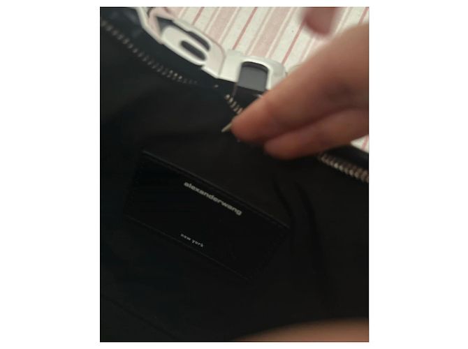 Borsa a spalla in pelle nera Alexander Wang con manico a catena con logo Nero - vista 7