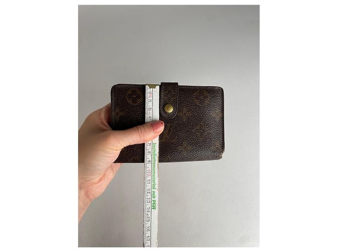 Vintage Louis Vuitton Leather Monogram Wallet Brown - view 8