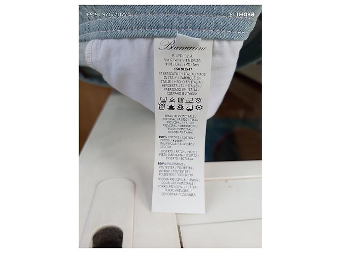 Pantaloncini in denim blu chiaro Blumarine con ricamo - vista 11