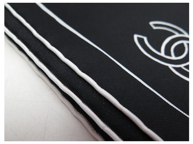 NUOVO FULARD CHANEL COCO LOGO CC 90 IN SETA NERA Nero - vista 9