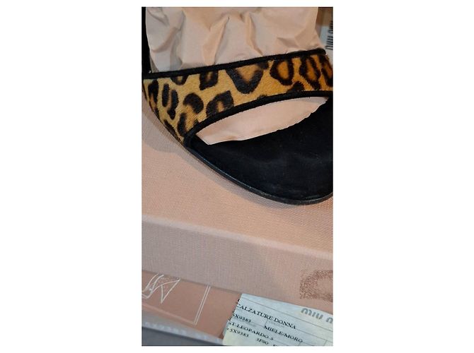 Sandali con tacco Miu Miu leopardati Nero Stampa leopardo - vista 5
