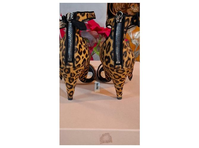 Sandali con tacco Miu Miu leopardati Nero Stampa leopardo - vista 7