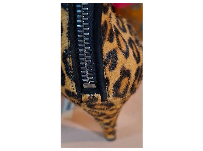 Sandali con tacco Miu Miu leopardati Nero Stampa leopardo - vista 9