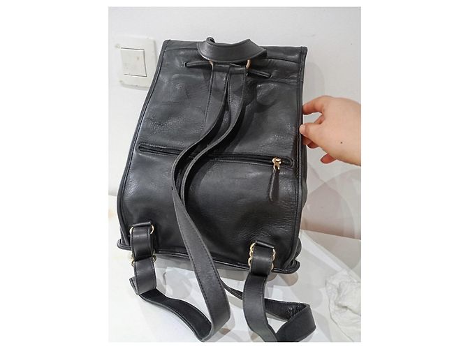 Schwarzer Leder-Rucksack von Coach - Ansicht 2